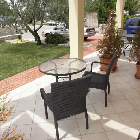 Apartments Vesna Nin