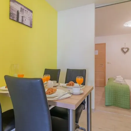 Apartments Vesna * Nin