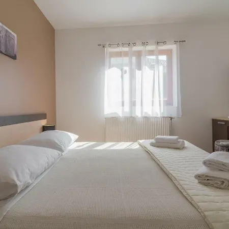 Apartments Vesna