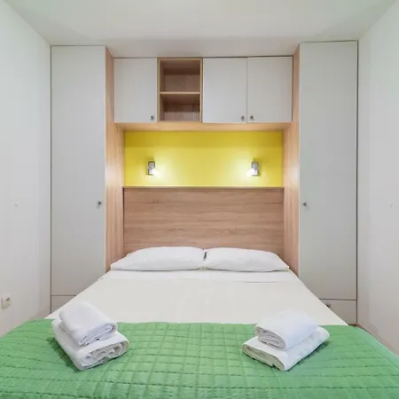 Apartments Vesna *