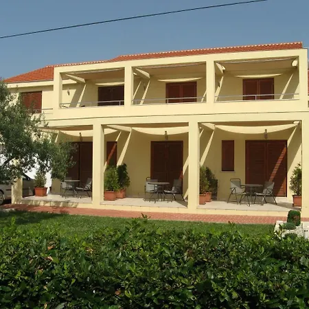 Apartments Vesna Nin